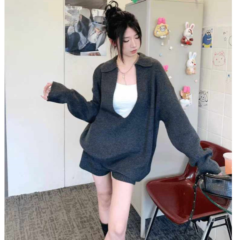 Suxi Retro Thu Đông Nữ Mới Bộ Cổ Chữ V Dài Tay Áo Len Dệt Kim Phù Hợp Với Quần Short Dệt Kim 241018