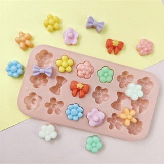 Khuôn Silicon Thỏ, Rùa, Cá, Mèo, Hoa, Nơ, Chân, Gấu Nhiều Hình Dễ Thương Làm Rau Câu, Pudding, Panna Cotta , Kẹo dẻo