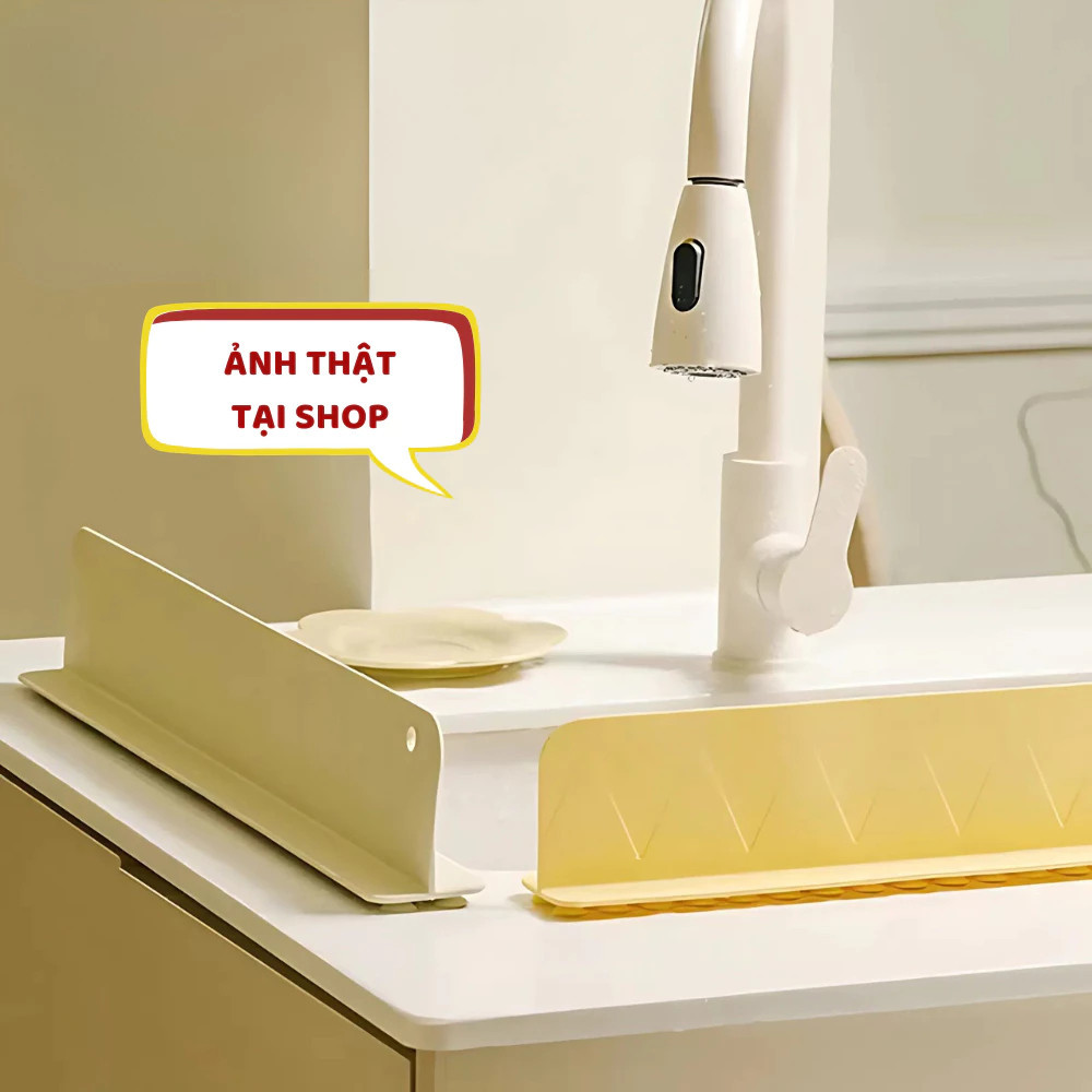Tấm Chắn Nước Bồn Rửa Bát Silicon Hút Chân Không Chắn Nước Bồn Rửa Chén Ngăn Bắn Dầu Mỡ DT023