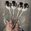 Thìa trơn inox dày dặn dùng ăn cơm cán dài kiểu Hàn 19.6x4cm