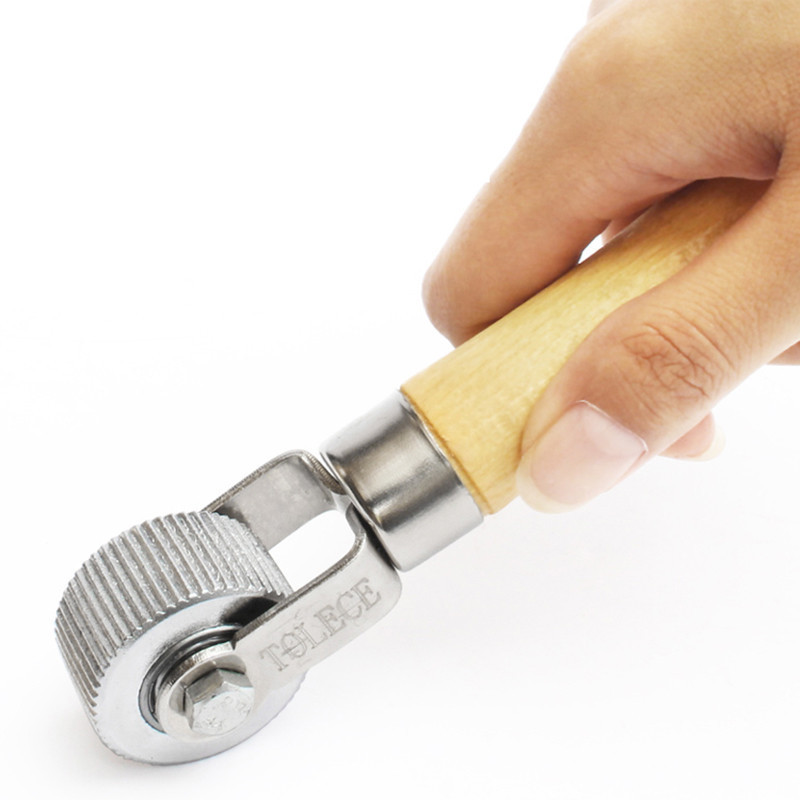 【COD】Bộ Dụng Cụ Con Lăn Vá Lốp Ô Tô Xe Máy Tay Cầm Gỗ – Sửa Chữa Bánh Xe Hiệu Quả
