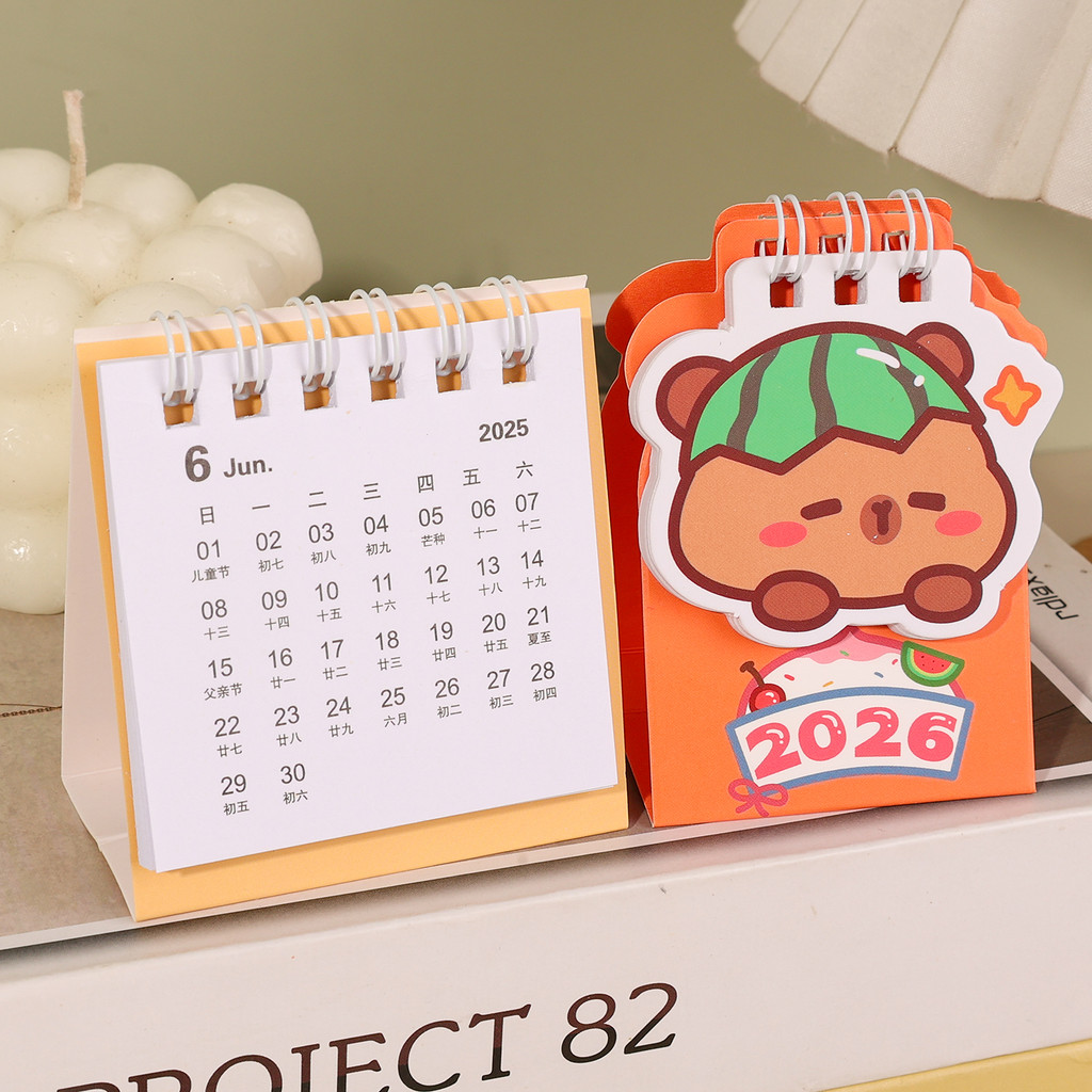 [H & L] 1 / 5 Lịch học sinh Capybara 2026 | Lịch để bàn Mini 12 tháng Năm 2026 với thiết kế hoạt hình dễ thương | Đồ dùng học tập Quà tặng