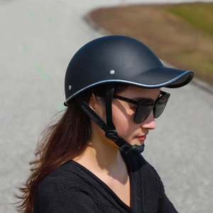 Phong Cách Mới Xe Máy Điện Nửa Mũ Bảo Hiểm Unisex Nhẹ Thoáng Khí Chống Sốc, Mũ Bảo Hiểm Đi Xe Mùa Hè，mũ bảo hiểm lưỡi trai