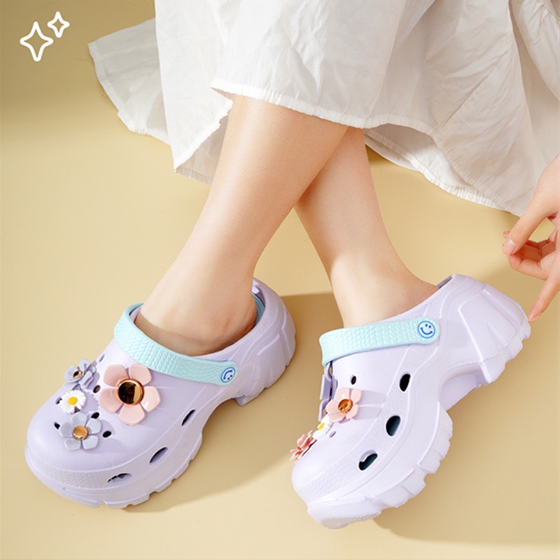Giày nữ 2024 lỗ, dép tăng chiều cao đế dày, chống trơn trượt, thời trang, phù hợp đi biển và đi chơi