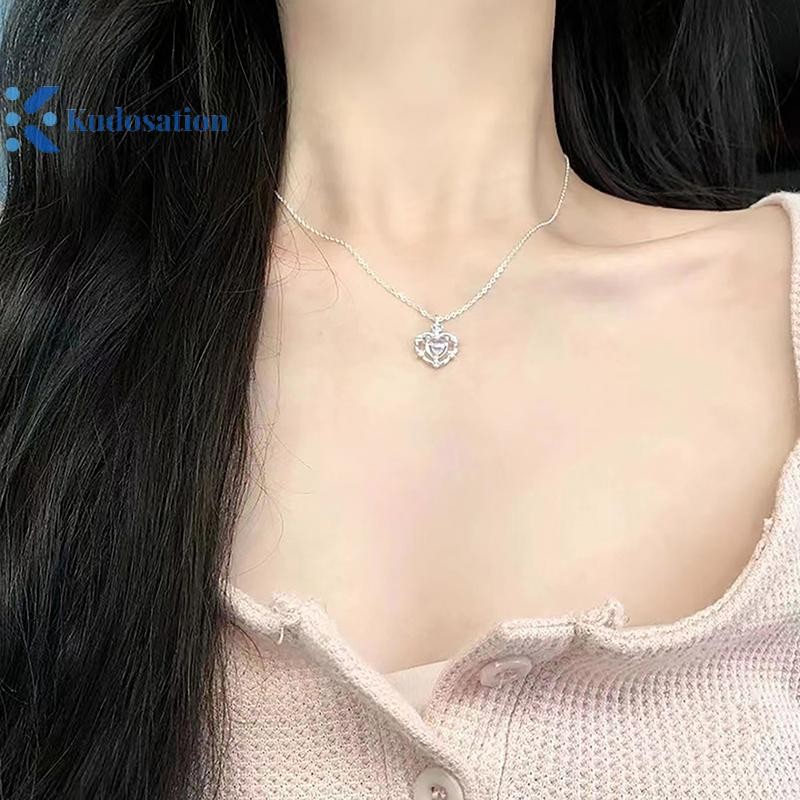 Kudosation Đơn Giản Kim Cương Giả Tình Yêu Dây Chuyền Dành Cho Nữ Cô Gái Ánh Sáng Sang Trọng Tính Khí Thời Trang Mặt Dây Chuyền Vòng Cổ Tiệc Cưới Trang Sức Quà Tặng