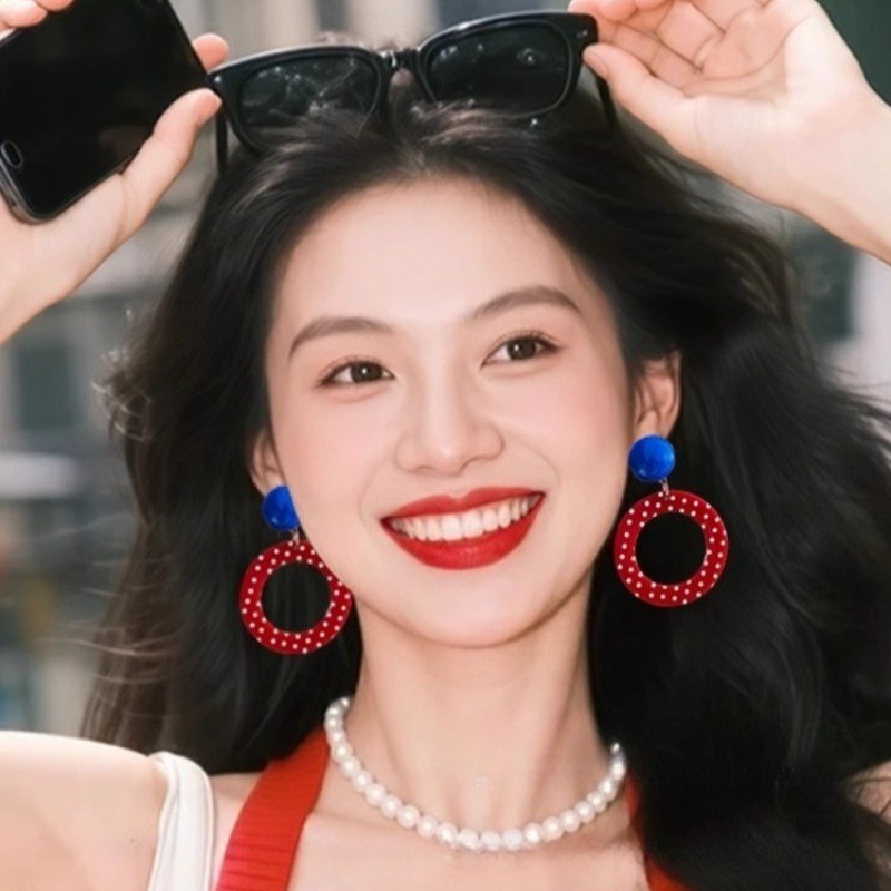 2026 Phong Cách Mới Bông Tai Đơn Giản Thời Trang Retro Nữ Bông Tai