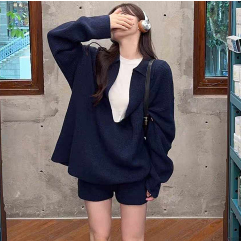 Suxi Retro Thu Đông Nữ Mới Bộ Cổ Chữ V Dài Tay Áo Len Dệt Kim Phù Hợp Với Quần Short Dệt Kim 241018