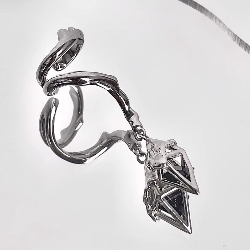 Bông tai đinh tán zircon kim loại đen với thiết kế cuộn dây không đều