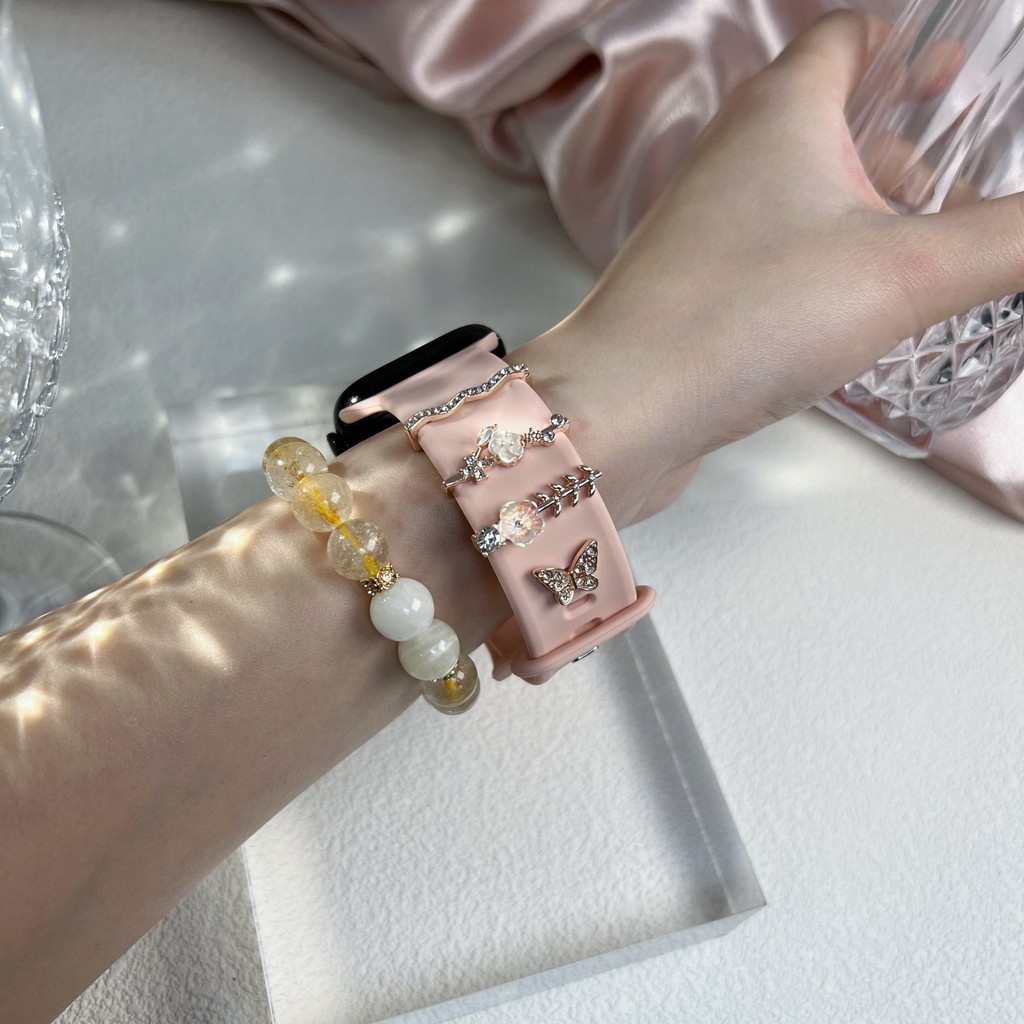 4 Dây Đeo Tay Kim Loại Quyến Rũ Dây Đeo Silicon Vòng Trang Trí Cho Chữ A Dây Đồng Hồ Trang Sức Kim Cương Trang Trí Phụ Kiện Trang Trí Cho iWatch Vòng Tay
