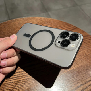 Thích hợp cho Camera băng từ tính mờ siêu mỏng IPhone 15 13 14 12 Pro Max để bảo vệ ốp điện thoại di động mờ.