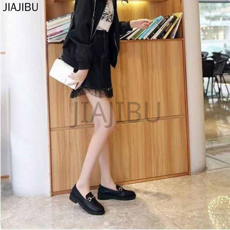 Size 35-46 Giày Nữ Cỡ Lớn Korean Fashion Platform Mary Jane Shoes 45 Giày Lười Da Đen Phong Cách Anh 44 Giày Đi Học Màu Đen Cho Bé Gái Có Khóa Kim Loại 43 Giày Búp Bê Lolita Mũi Tròn Gót Dày Chống Trượt