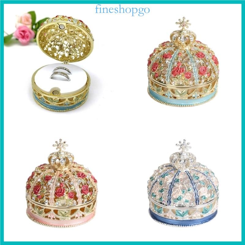 Hộp đựng đồ trang sức thiết kế tráng men mịn với không gian nhiều tầng dành cho những người đam mê thời trang