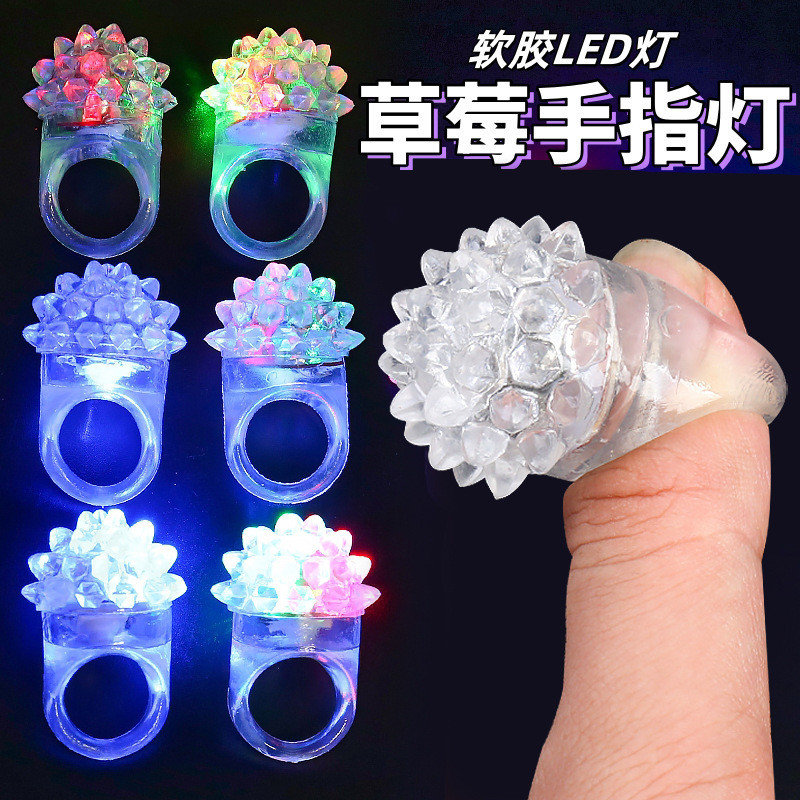 ✨Dạ Quang Vòng Dâu LED Cao Su Mềm Ngón Tay Ánh Sáng Bán Chạy Nhất Sản Phẩm Nóng Vòng Đồ Chơi 25.7.16