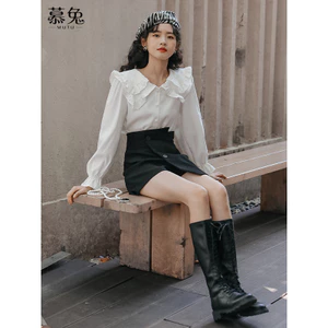 Aó sơ mi trắng nữ cổ búp bê phong cách preppy, phù hợp tuổi teen - Mùa xuân 2026