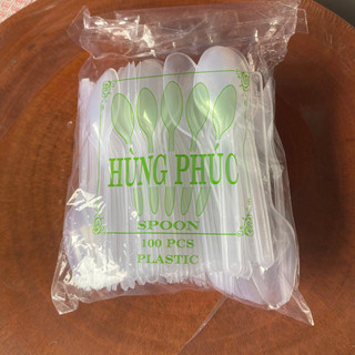 Muỗng nhựa dùng 1 lần -1 bịch 100 cái - Muỗng cơm muỗng trà sữa nĩa muỗng trong - Hùng Home