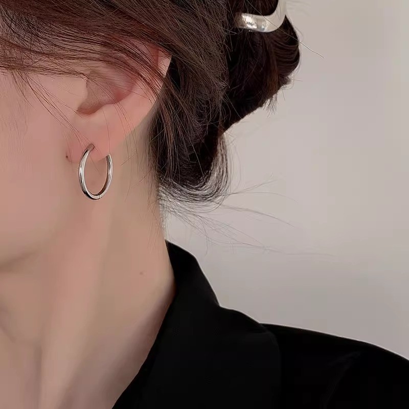 Bông tai bạc cao cấp, phong cách mới thời thượng