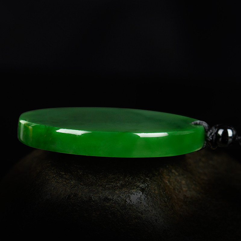 Mặt dây chuyền thương hiệu Jasper Wuwu Mặt dây chuyền ngọc bích tròn