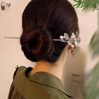 Kẹp tóc nữ với thiết kế đơn giản phong cách Trung Hoa từ ngọc trai và lá bạch quả, phù hợp cho sườn xám Hanfu hay tiệc cưới.