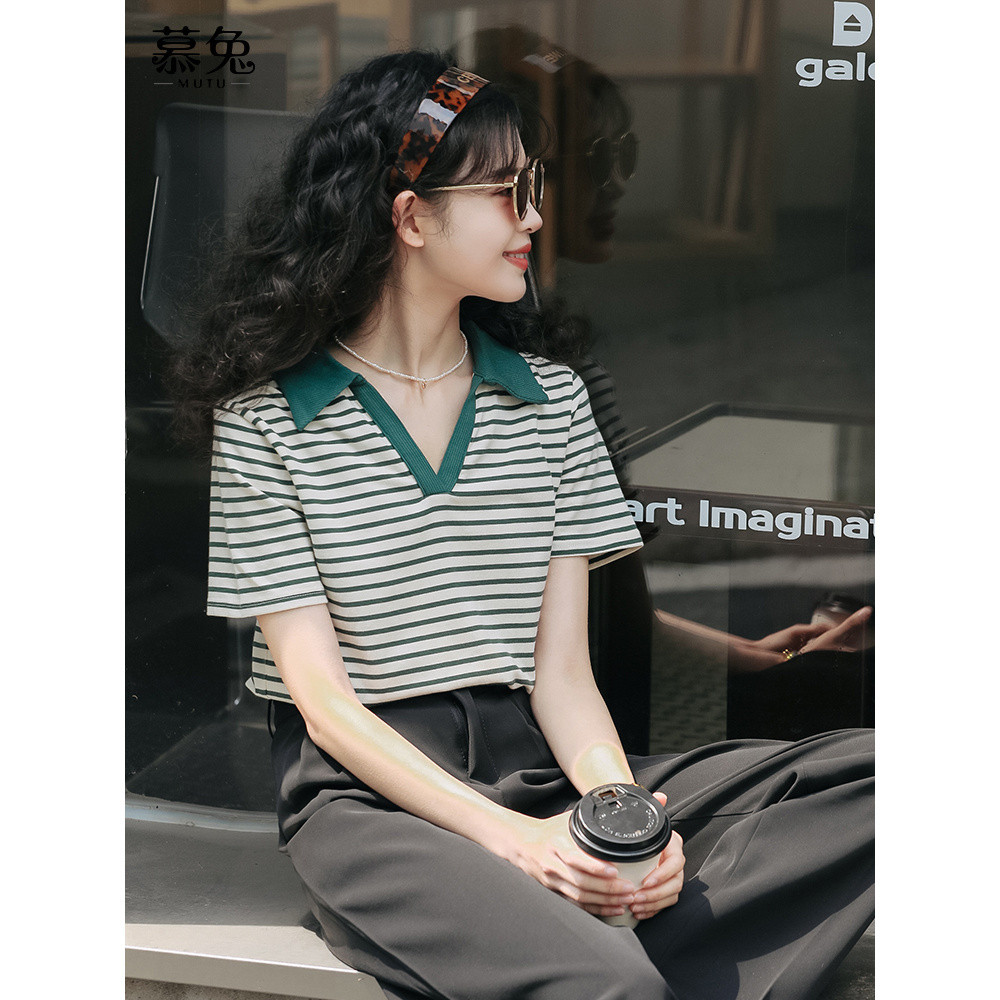 Mutu Nhật Bản Retro Polo cổ sọc, áo thun nữ, xu hướng thời trang hè mới nhất 2025