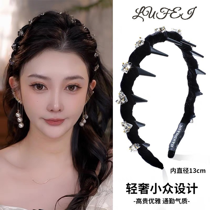 Băng đô phong cách Hàn Quốc với hạt kim cương giả màu đen - Dễ dàng cố định và thoải mái trong mùa thu đông