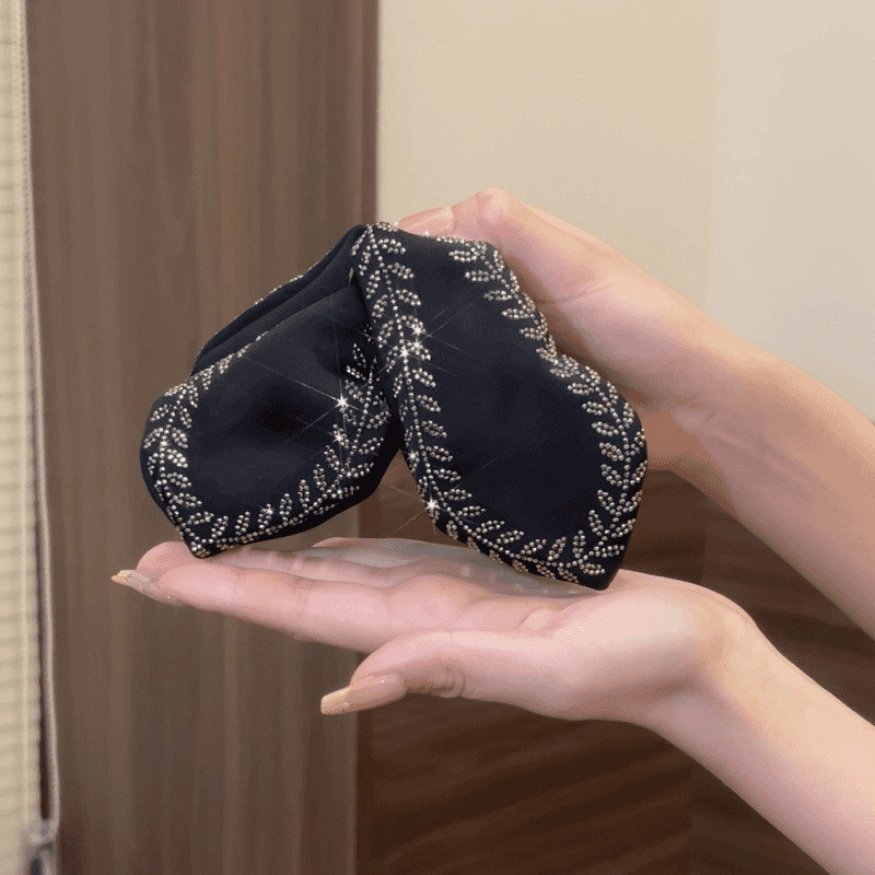 Kẹp tóc cá mập tam giác lấy tai lúa mì, thiết kế thanh lịch đa năng