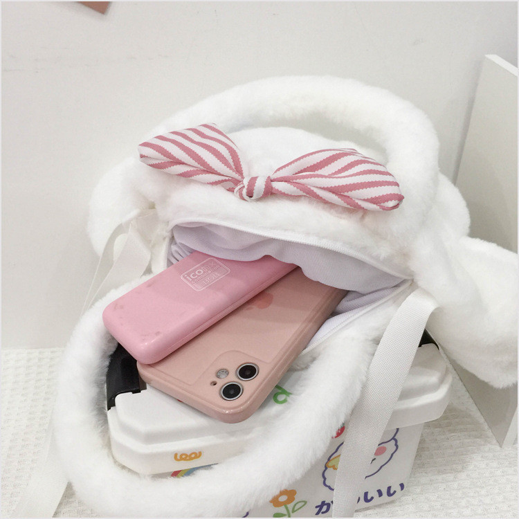 Túi đeo vai dễ thương hình cinnamoroll sang trọng