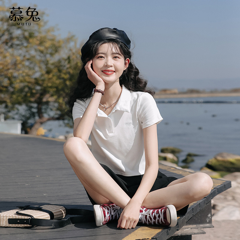 Mutu Polo Áo Thun Nữ Tay Ngắn Màu Trắng Mùa Hè, Phong Cách Cho Hot Girl