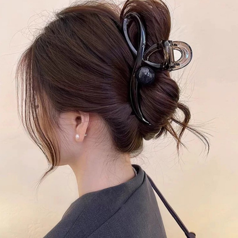 Kẹp tóc màu đen lớn cảm giác cao cấp 2026 Kẹp tóc cá mập phong cách mới