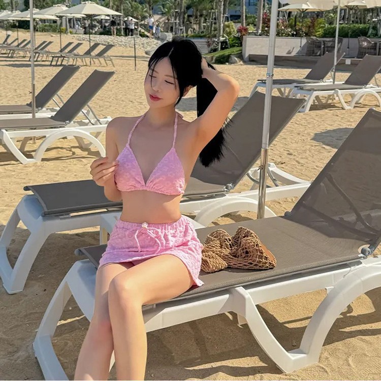 Bikini Đẹp Lưng Thêu Chia Áo Bơi