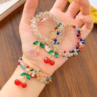 Dây buộc tóc và mặt dây chuyền hoa anh đào với họa tiết kim cương giả - Xu hướng thời trang Hàn Quốc
