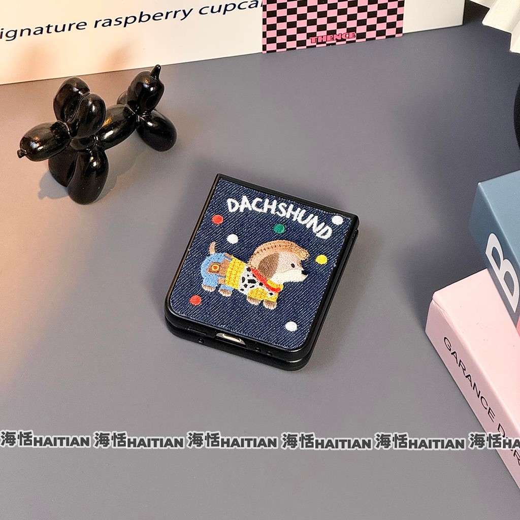 Thích Hợp Cho Samsung Galaxy ZFlip7 5G Phim Hoạt Hình Dễ Thương Western Puppy Vỏ Điện Thoại Dây Gấp Vỏ Cho zflip6 zflip5 zflip4 zflip3 N3flip Mixflip Vỏ Bảo Vệ