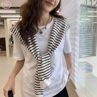 Áo sơ mi nữ phong cách Hàn Quốc với khăn quàng cổ có họa tiết sọc