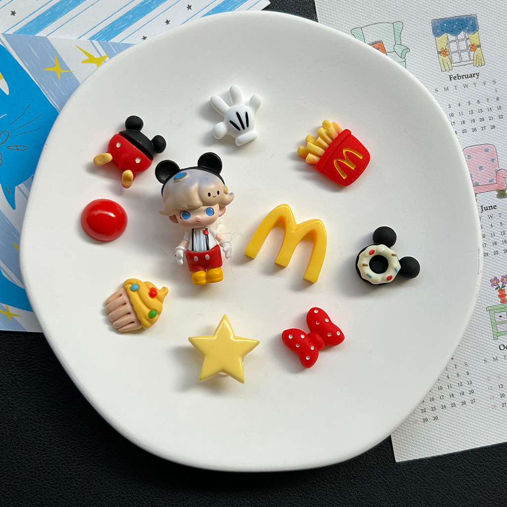 Phụ Kiện Giày Lỗ Pop Mart Dimoo Series Disney Minnie Giày Hoa Thích Ứng Với CROCS Khóa Giày Lỗ Khóa Giày Busch Khóa Giày Zhibixing Khóa Giày Có Thể Tháo Rời Khóa Giày ins Giày Hoa