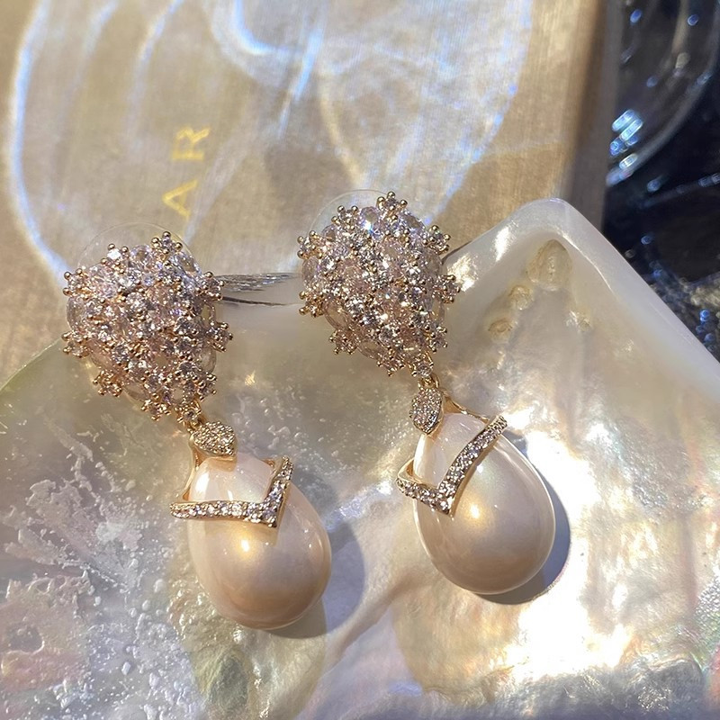 Pháp Champagne Ngọc Trai Zircon Bông Tai Nữ Tính Khí Nhẹ Bông Tai Sang Trọng