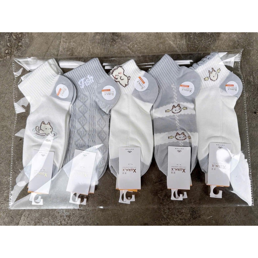 Set 10 Đôi Tất Mẫu Hoạt Hình Dễ Thương, Cổ Cao Đến Mắt Cá Chân, Dành Cho Nữ