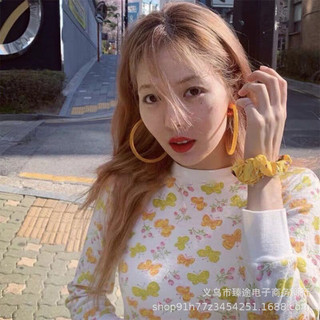 Phong cách HyunA, phong cách câu lạc bộ đêm phóng đại, bông tai hình C nửa vòng tròn acrylic trong suốt phát quang bán buôn