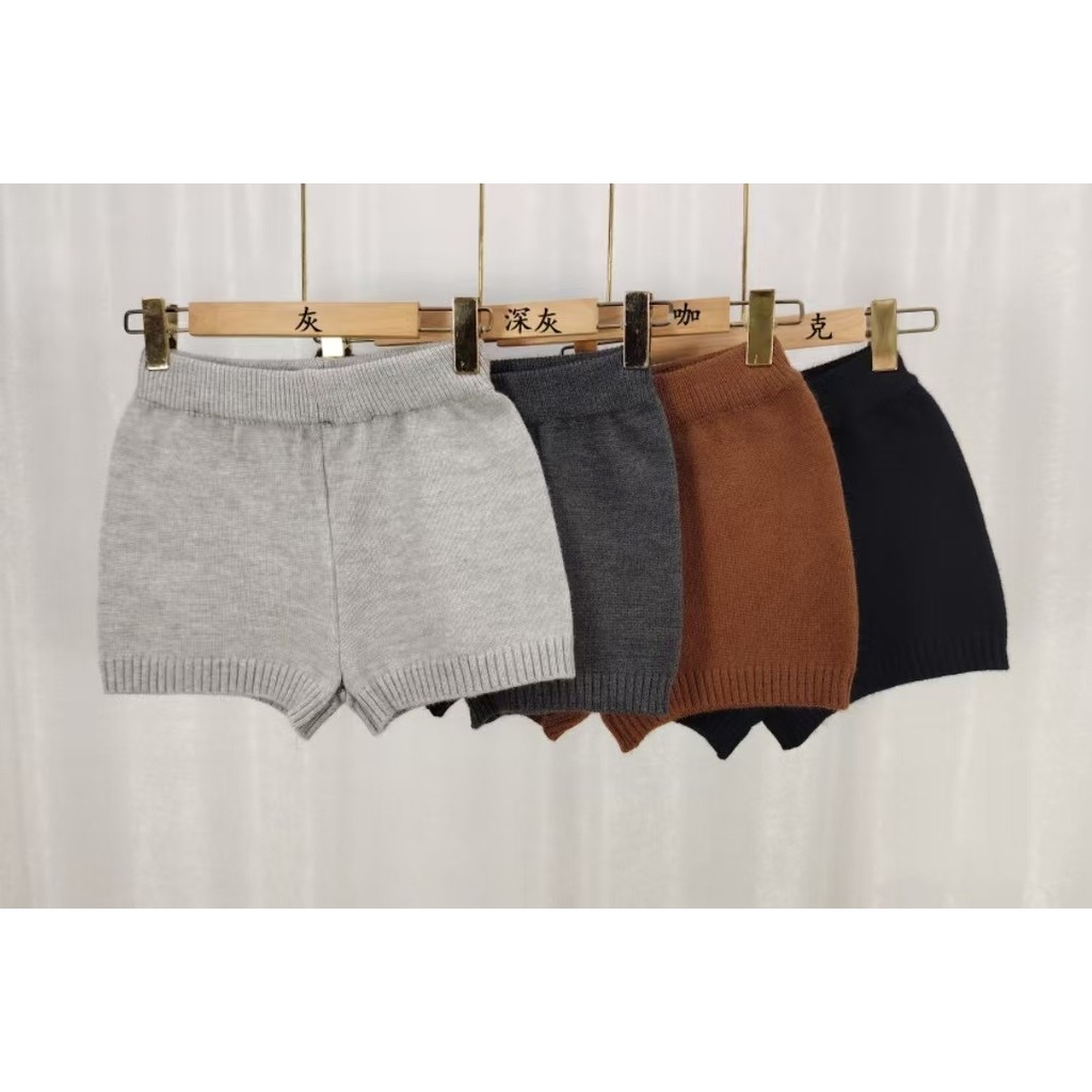 Quần Short Dệt Kim Phong Cách Nhật Bản Màu Xám, Len Ống Rộng Thích Hợp Cuối Thu Đầu Đông | BigBuy360 - bigbuy360.vn