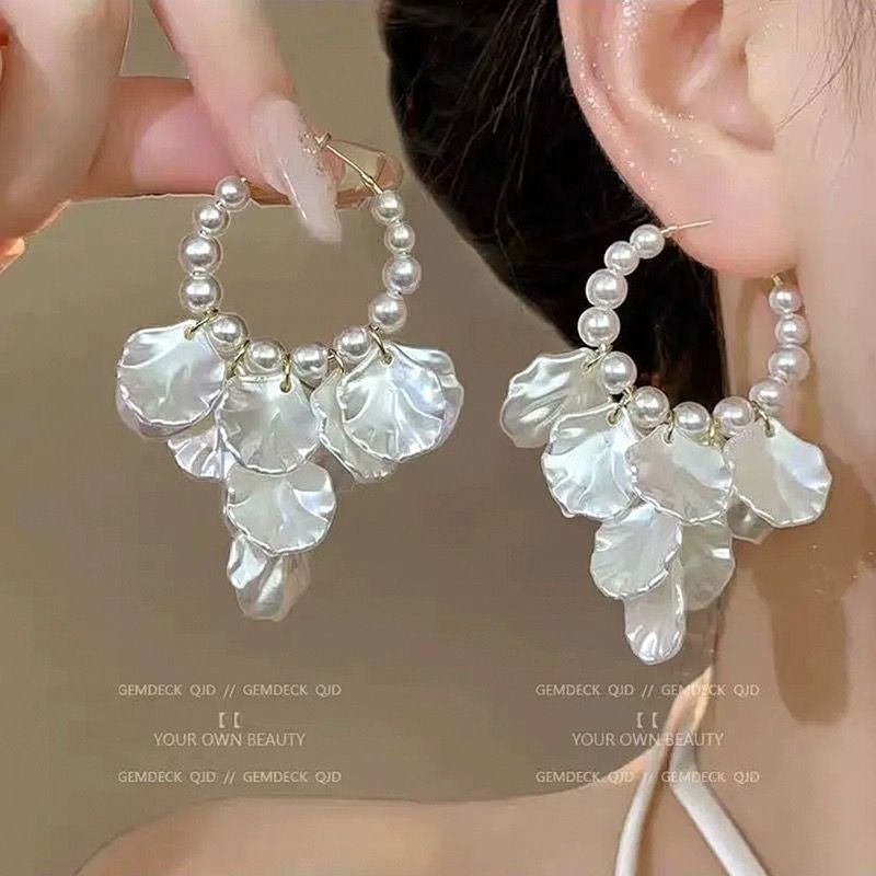 Bông Tai Hoa Trắng Phong Cách Thời Trang Hàn Quốc, Chất Liệu Ngọc Trai Cao Cấp