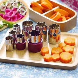 Bộ Dụng Cụ Cắt Tỉa Rau Củ Quả Inox 8 Món, Bộ Khuôn Cắt Tạo Hình Rau Củ Quả Cho Bé Ăn Ngon sỉ lẻ