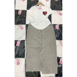 SÉT BỘ QUẦN  KẺ SỌC VẰN + MIX ÁO THUN CROPTOP TĂM NGẮN-crt in ngực tim love( đỏ)-