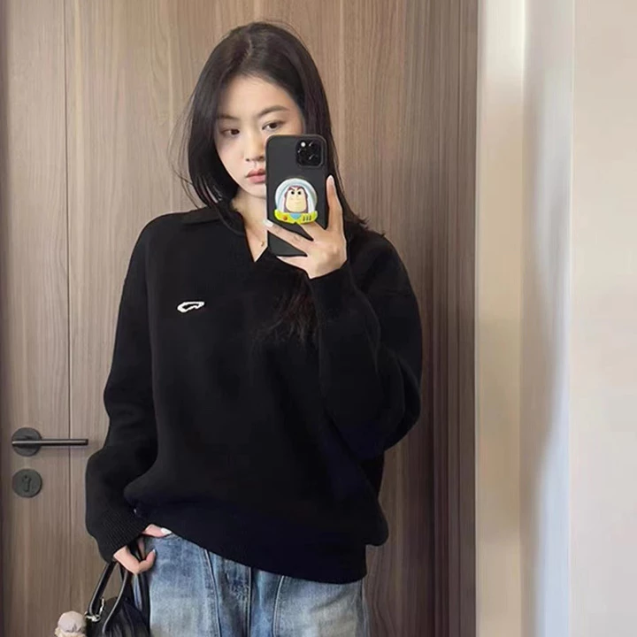 Áo len Cashmere Nữ đầu thu chữ cái mới áo len jacquard áo len chui đầu màu đen áo len dệt kim phiên bản Hàn Quốc của hàng trăm dáng rộng với áo len