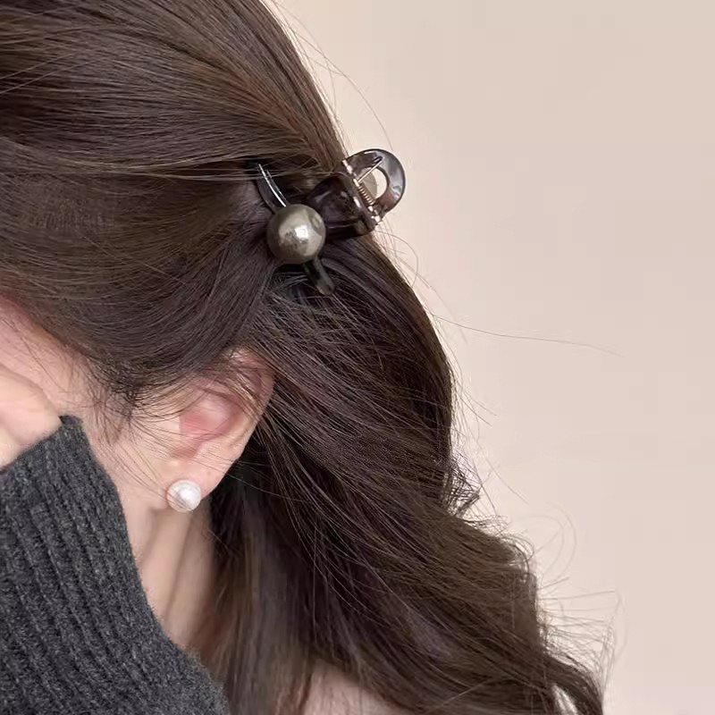 Kẹp cá mập Mini ngọc trai nữ