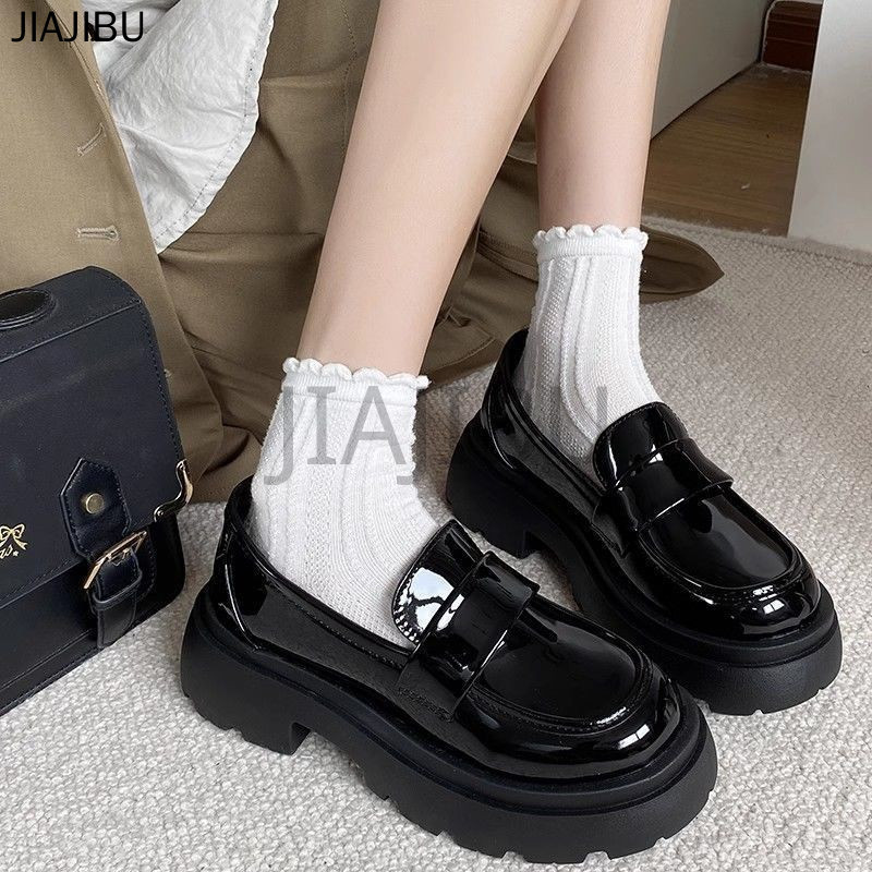 Size 35-43 Giày Đi Học Gót Dày Màu Đen Phong Cách Đại Học Anh Giày Nữ Cỡ Lớn Giày Lười Kéo Mũi Tròn Chống Trượt Y2K Nhật Bản JK Đồng Phục Giày Lolita Korean Fashion Platform Mary Jane Shoes 42 Casual Cosplay Doll Shoes Giày Da Nhỏ Giày Khiêu Vũ