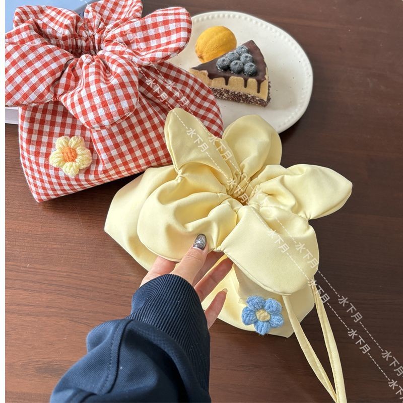 Túi Hoa Đeo Chéo Dễ Thương Có Dây Rút Đơn Giản