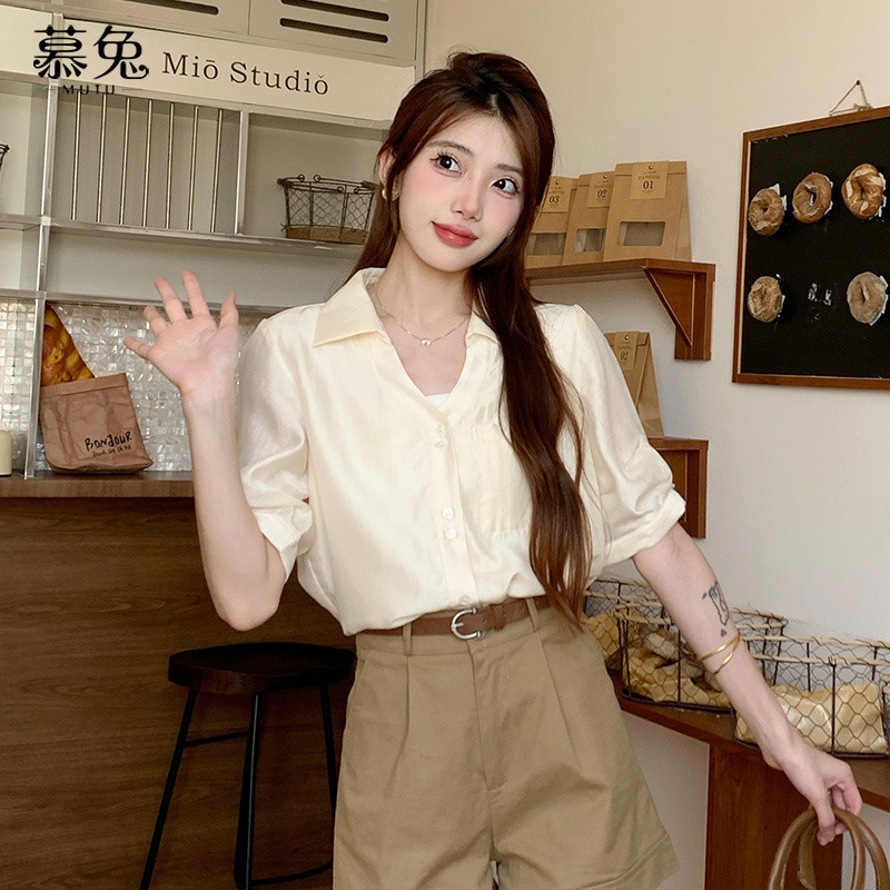 Mutu Áo sơ mi ngắn tay nữ mùa hè 2026, phong cách Pháp, cổ chữ V, dáng slim-fit