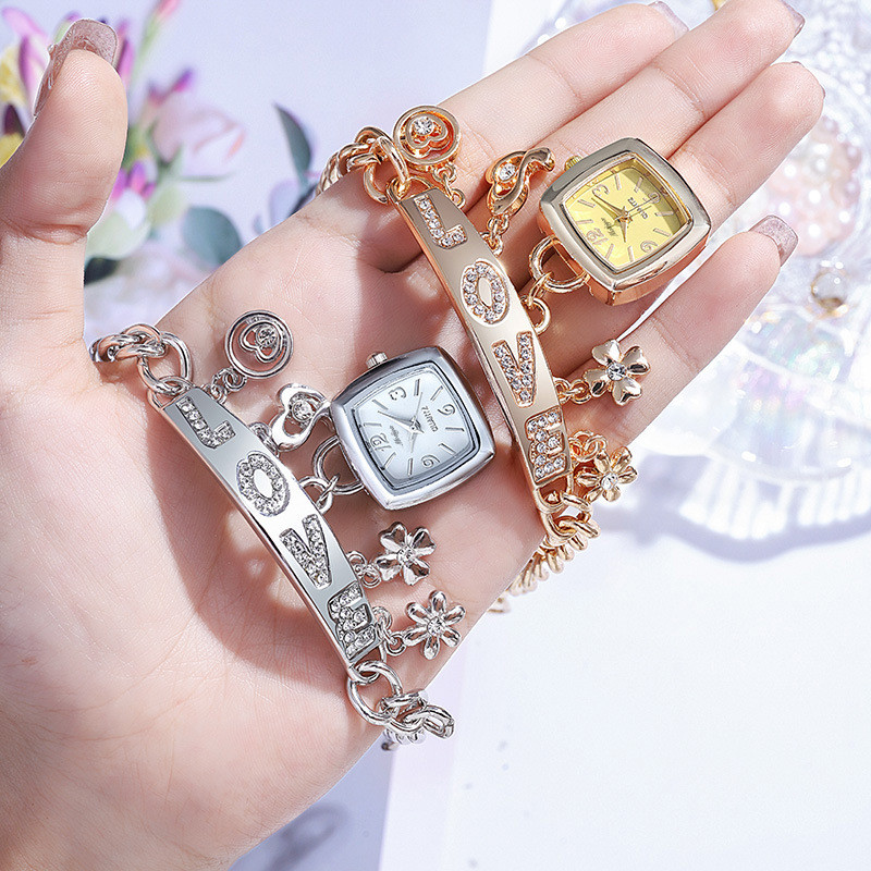 Đồng hồ nữ Bộ vòng tay in hình tình yêu với nước Kim cương Vòng tay người bạn thân nhất Đồng hồ thạch anh
