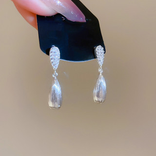 Đôi Hoop Earrings bạc mạ nước kèm chuỗi cổ sang trọng nhẹ thiết kế mát mẻ