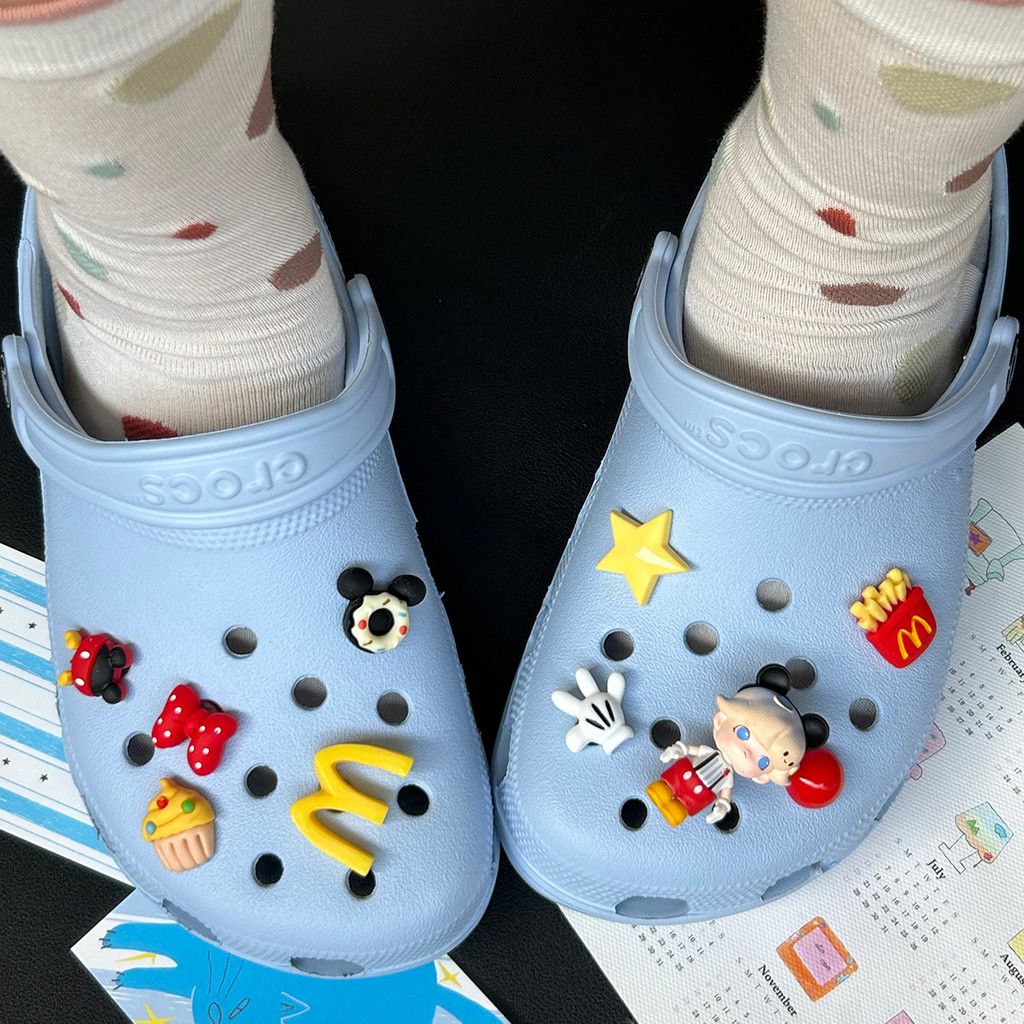 Phụ Kiện Giày Lỗ Pop Mart Dimoo Series Disney Minnie Giày Hoa Thích Ứng Với CROCS Khóa Giày Lỗ Khóa Giày Busch Khóa Giày Zhibixing Khóa Giày Có Thể Tháo Rời Khóa Giày ins Giày Hoa