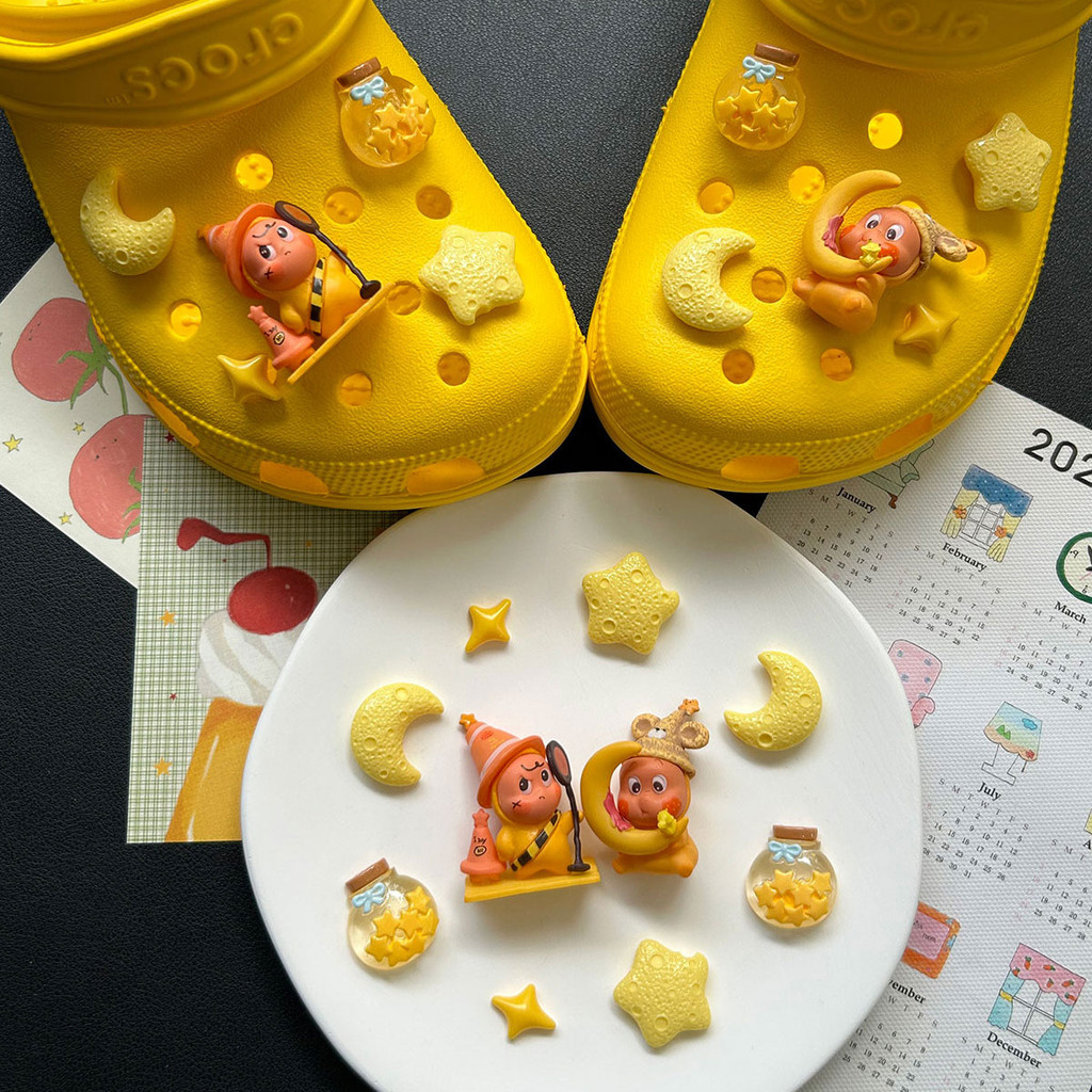 Phụ kiện Crocs Pop Mart Star People: hoa lỗ cao cấp, dễ thương, có thể tháo rời, dùng cho giày lỗ