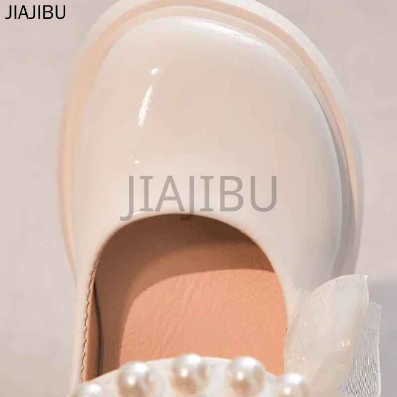 Giày Trẻ Em Thời Trang Giày Công Chúa Nơ Màu Be Dễ Thương Cho Bé Gái Giày Đi Học Màu Đen Korean Fashion Platform Mary Jane Shoes Giày Da Nhỏ Lolita Ngọc Trai Nhật Bản Giản Dị British Style Casual Soft Sole Cosplay Doll Shoes Giày Khiêu Vũ Giày Búp Bê